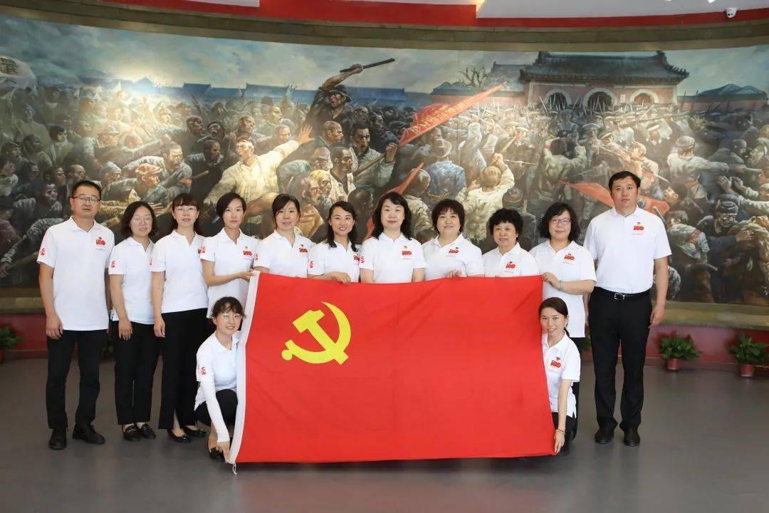 老旧的停车场3