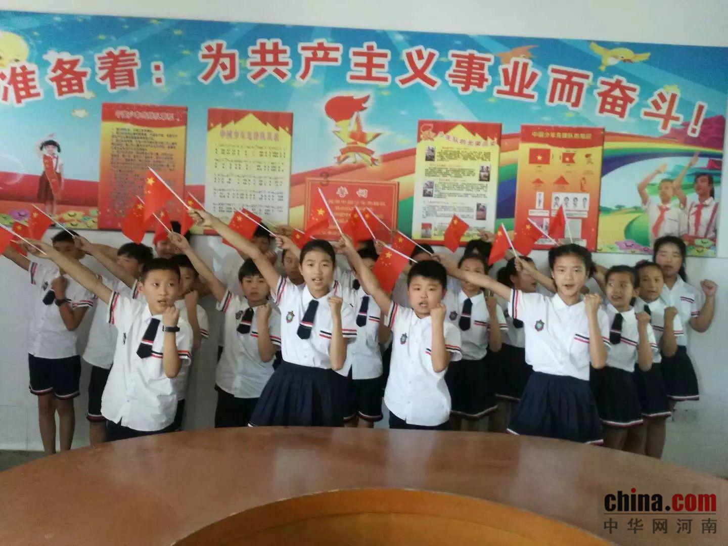 男生会看不起和同学打仗被揍了的女生吗？游戏画面